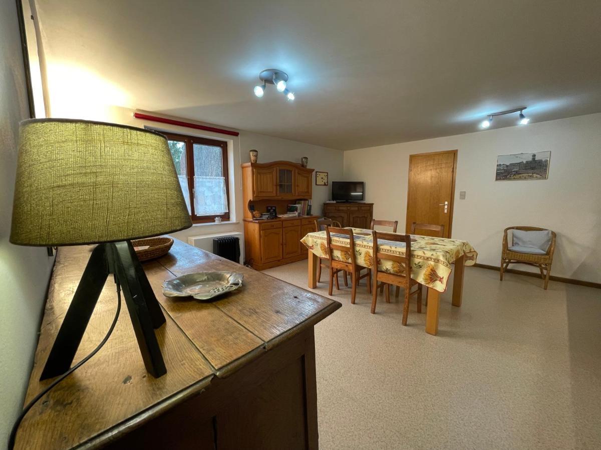 Spacieux Appartement Mons Eksteriør billede